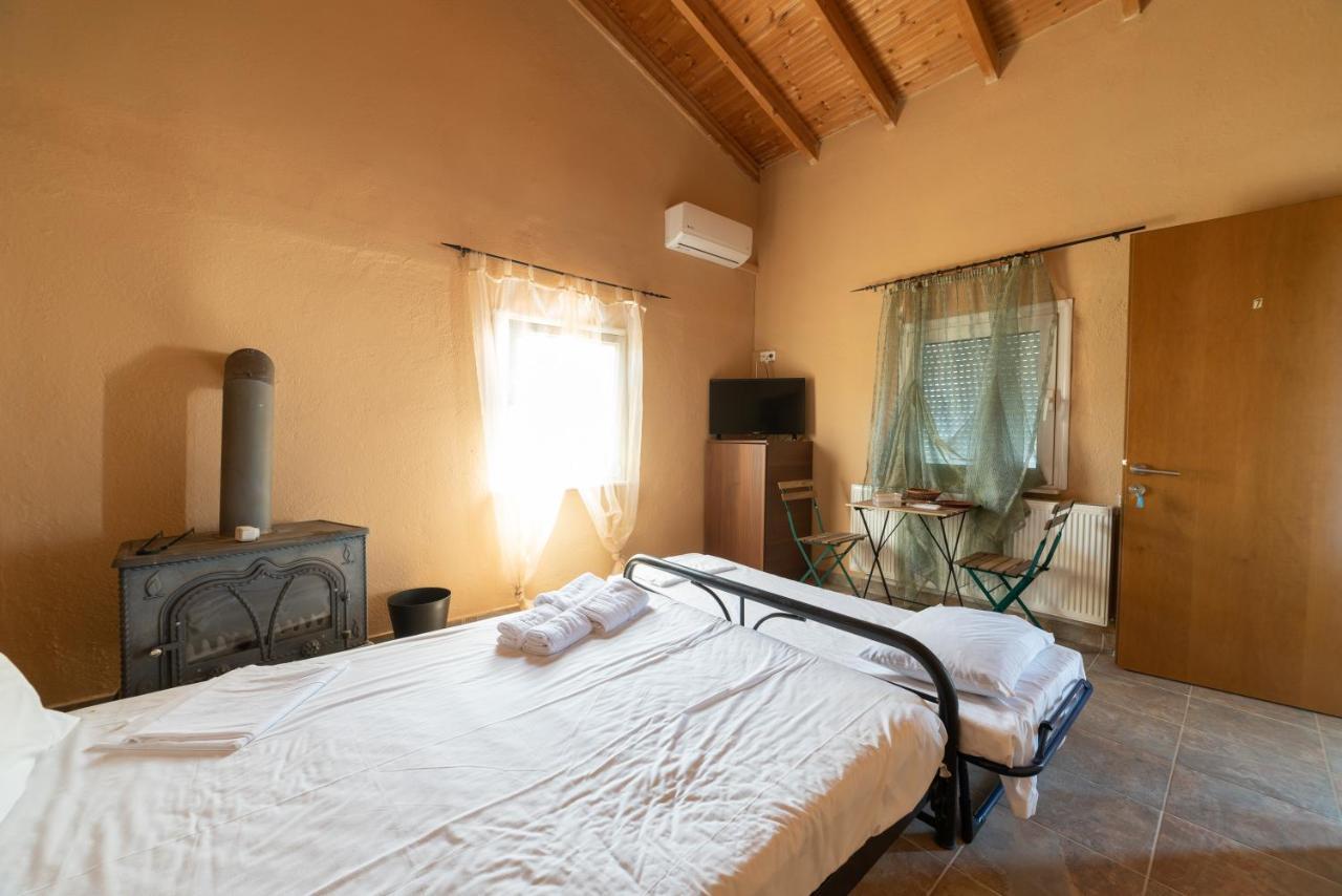 Maison Agistro Hotel Ángistron Eksteriør billede